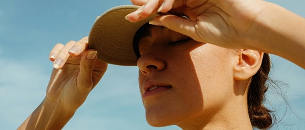 What are the signs of low vitamin D?